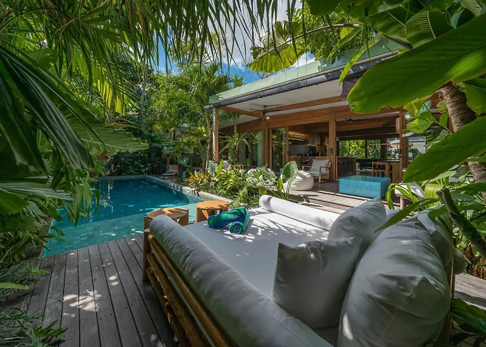 Bawa House - Lush 5br Retreat 7 Min To *