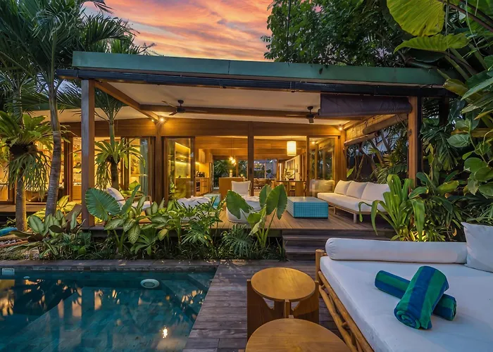 Villa Bawa House - Lush 5br Retreat 7 Min To Canggu