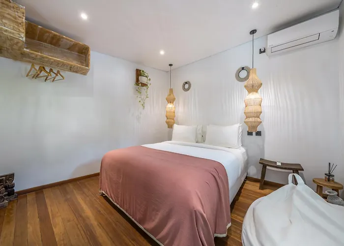 Bawa House - Lush 5br Retreat 7 Min To * Canggu
