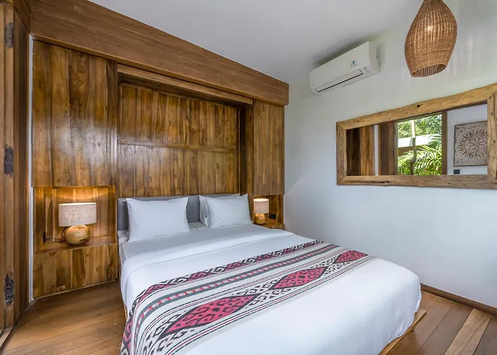 Bawa House - Lush 5br Retreat 7 Min To Pererenan