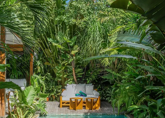 Вилла Bawa House - Lush 5br Retreat 7 Min To Pererenan